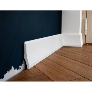 Listwa przypodłogowa PRO-104 12x2,5x200cm